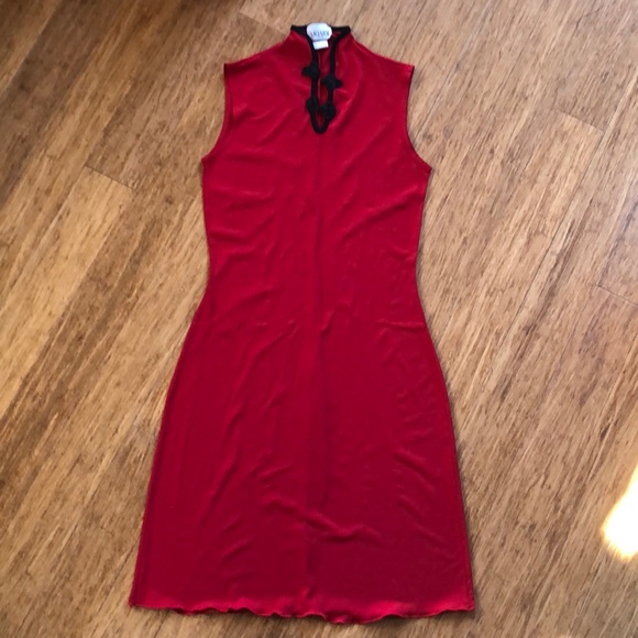 Dress - Picture 1 of 5